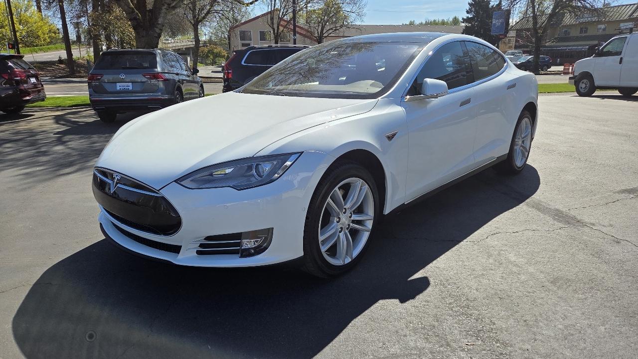 Tesla Model S  2016