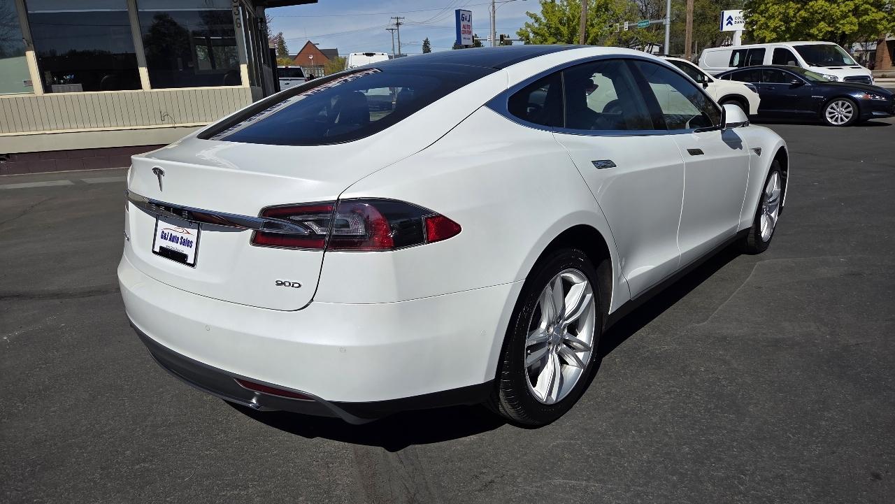 Tesla Model S  2016