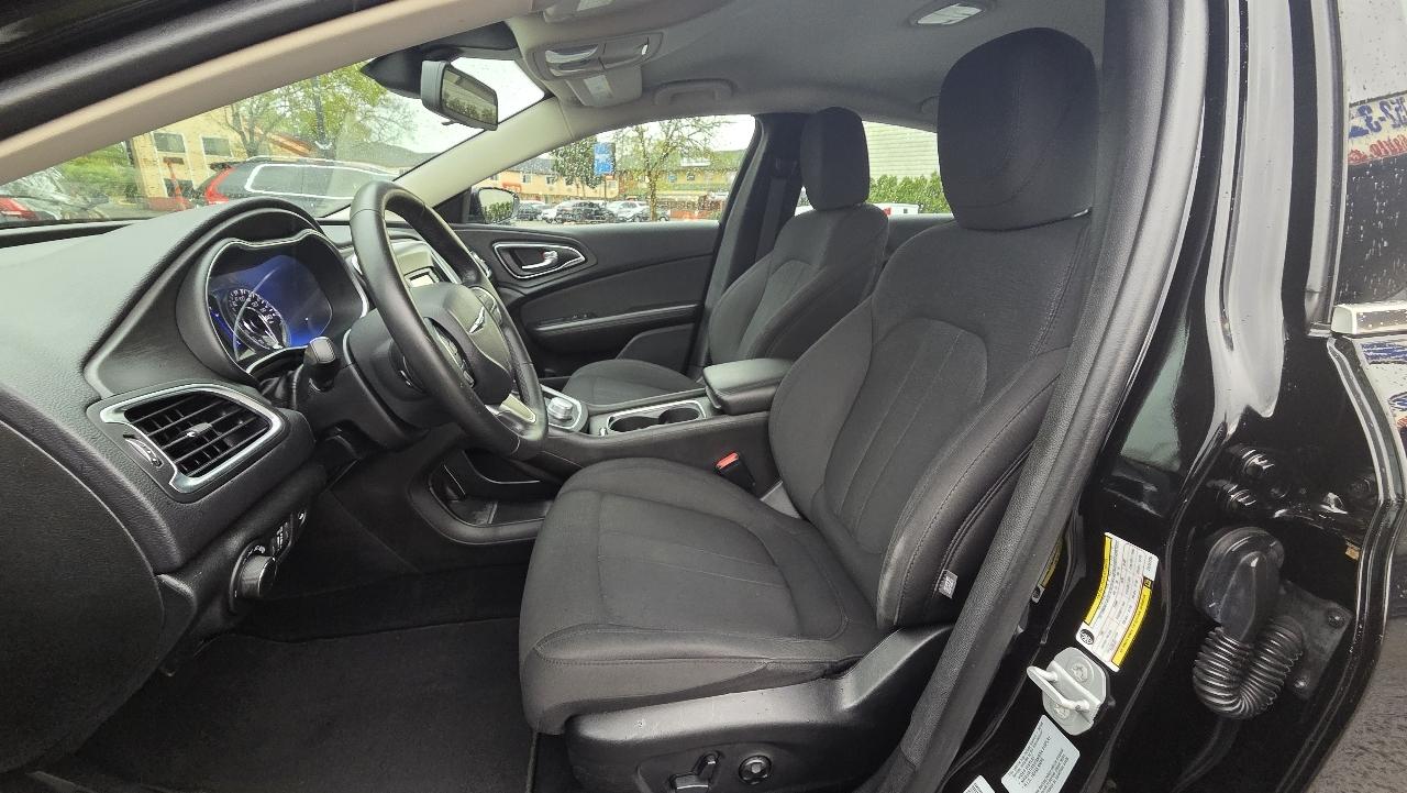 Chrysler 200 Limited 2015