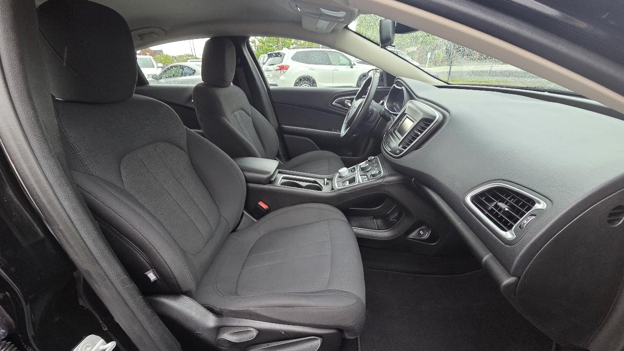 Chrysler 200 Limited 2015