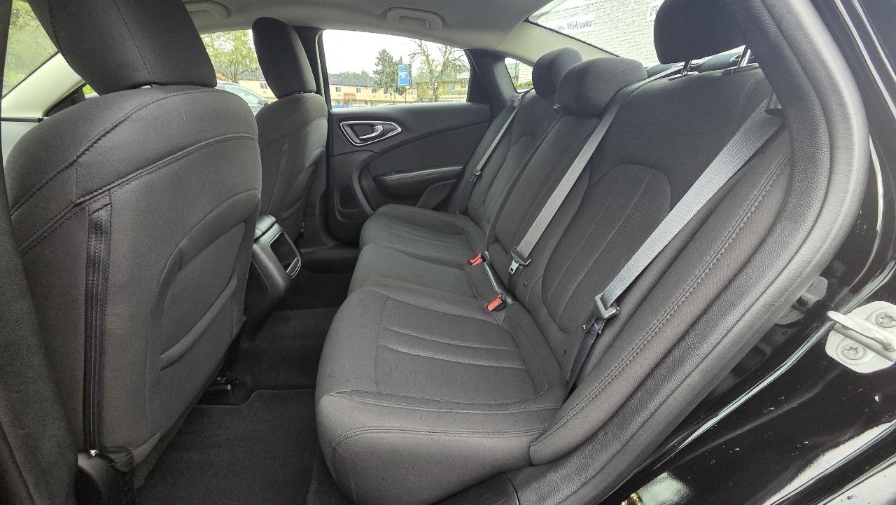 Chrysler 200 Limited 2015