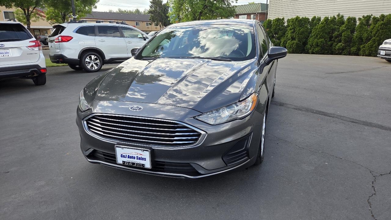 Ford Fusion Hybrid SE FWD 2019