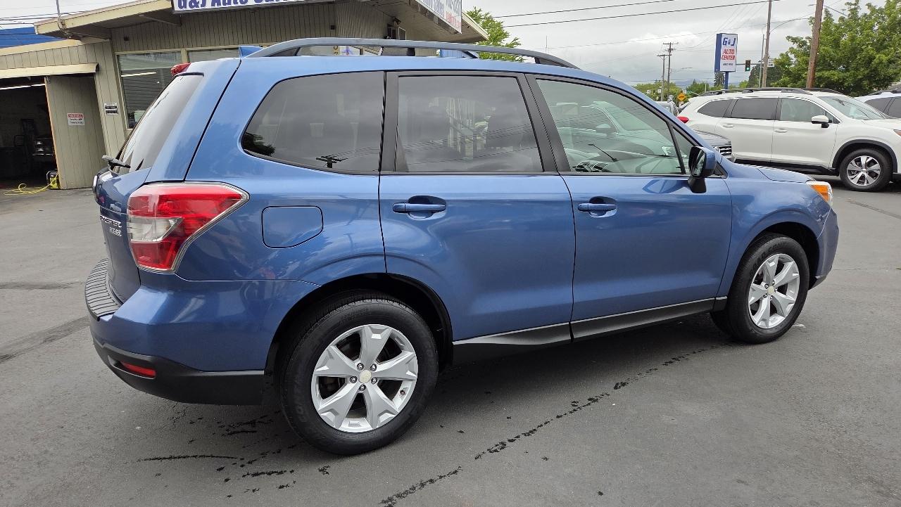 Subaru Forester 4dr CVT 2.5i Premium PZEV 2016