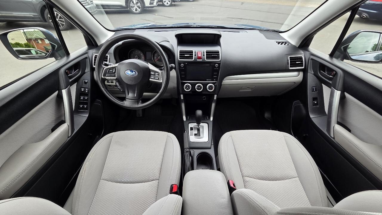 Subaru Forester 4dr CVT 2.5i Premium PZEV 2016