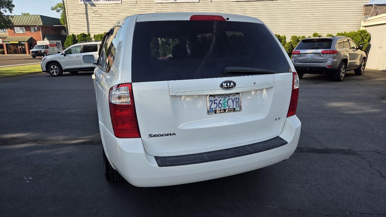 Kia Sedona LX 2006