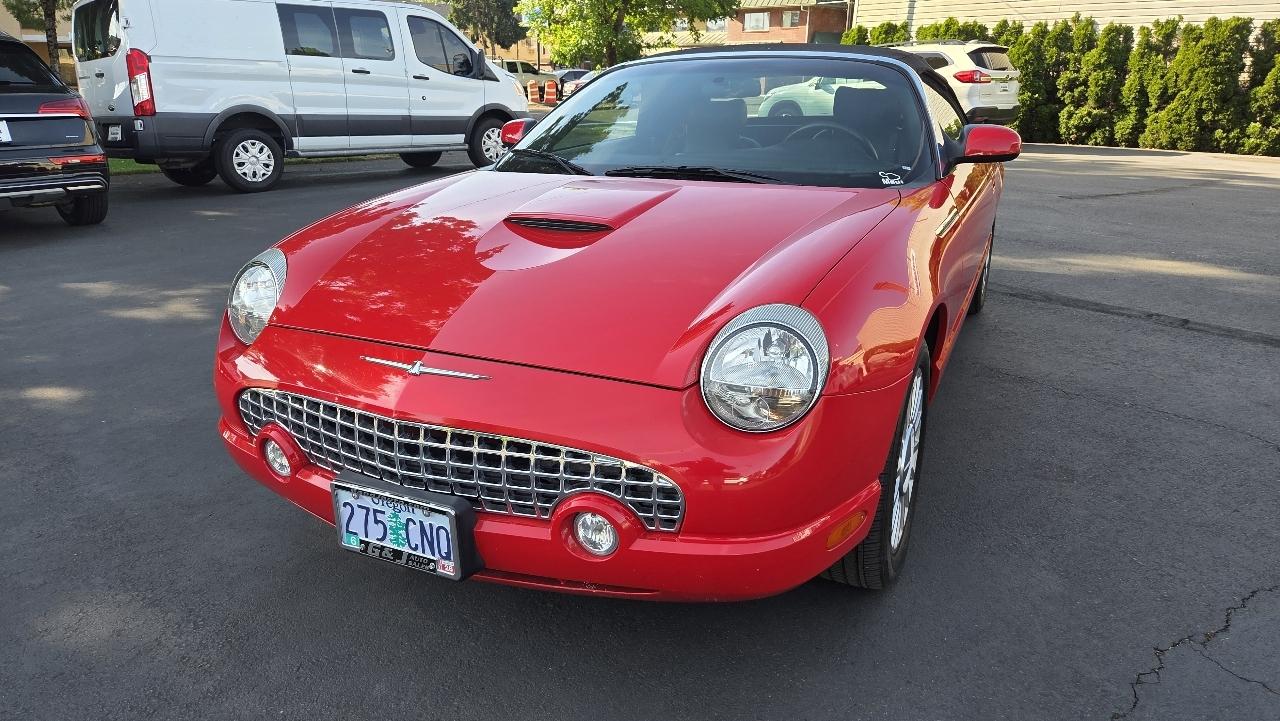 Ford Thunderbird  2005