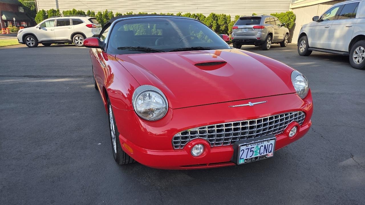 Ford Thunderbird  2005
