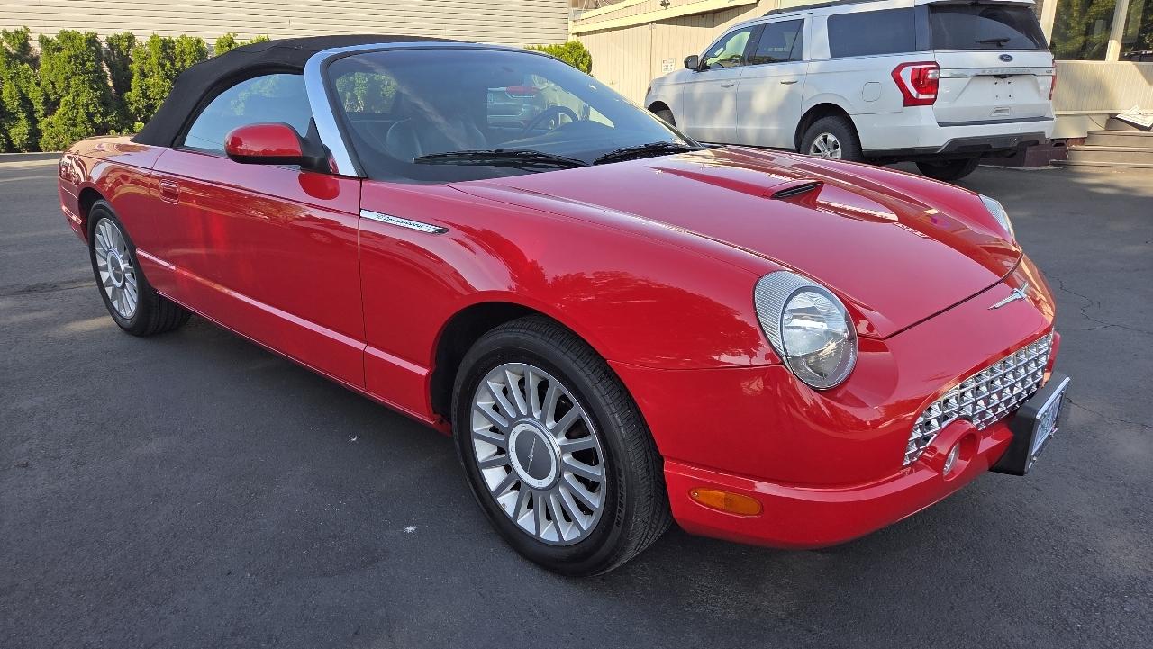 Ford Thunderbird  2005