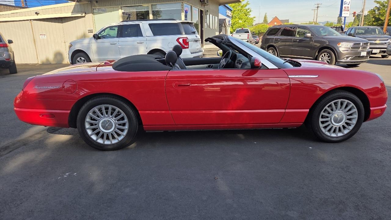 Ford Thunderbird  2005