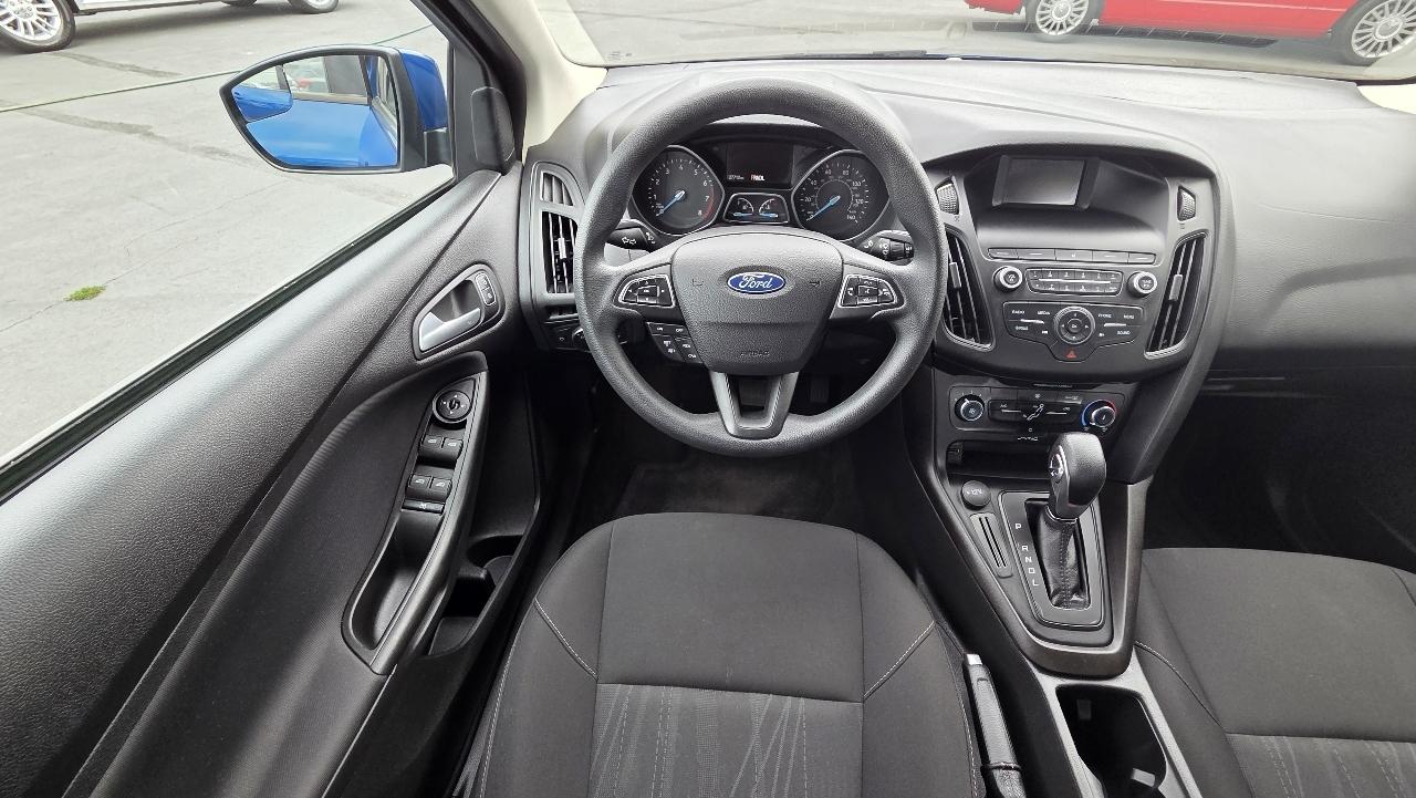 Ford Focus SE Sedan 2018
