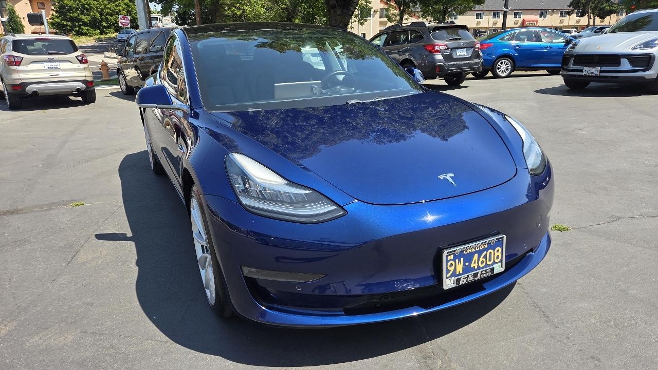 Tesla Model 3 Long Range Battery RWD 2018