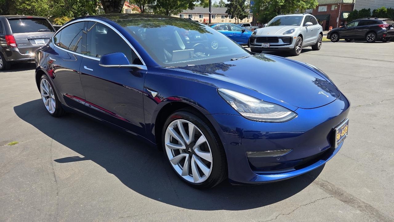 Tesla Model 3 Long Range Battery RWD 2018