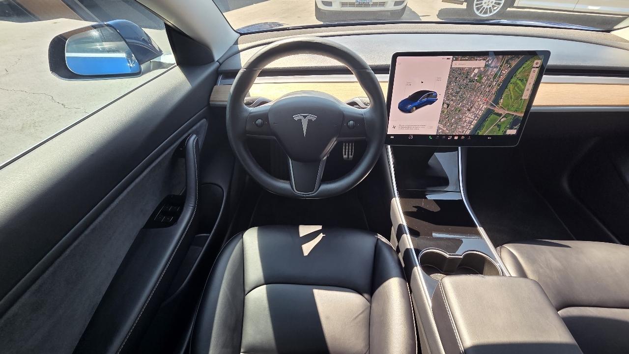 Tesla Model 3 Long Range Battery RWD 2018