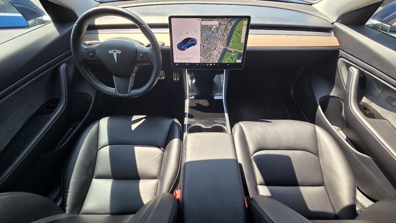 Tesla Model 3 Long Range Battery RWD 2018