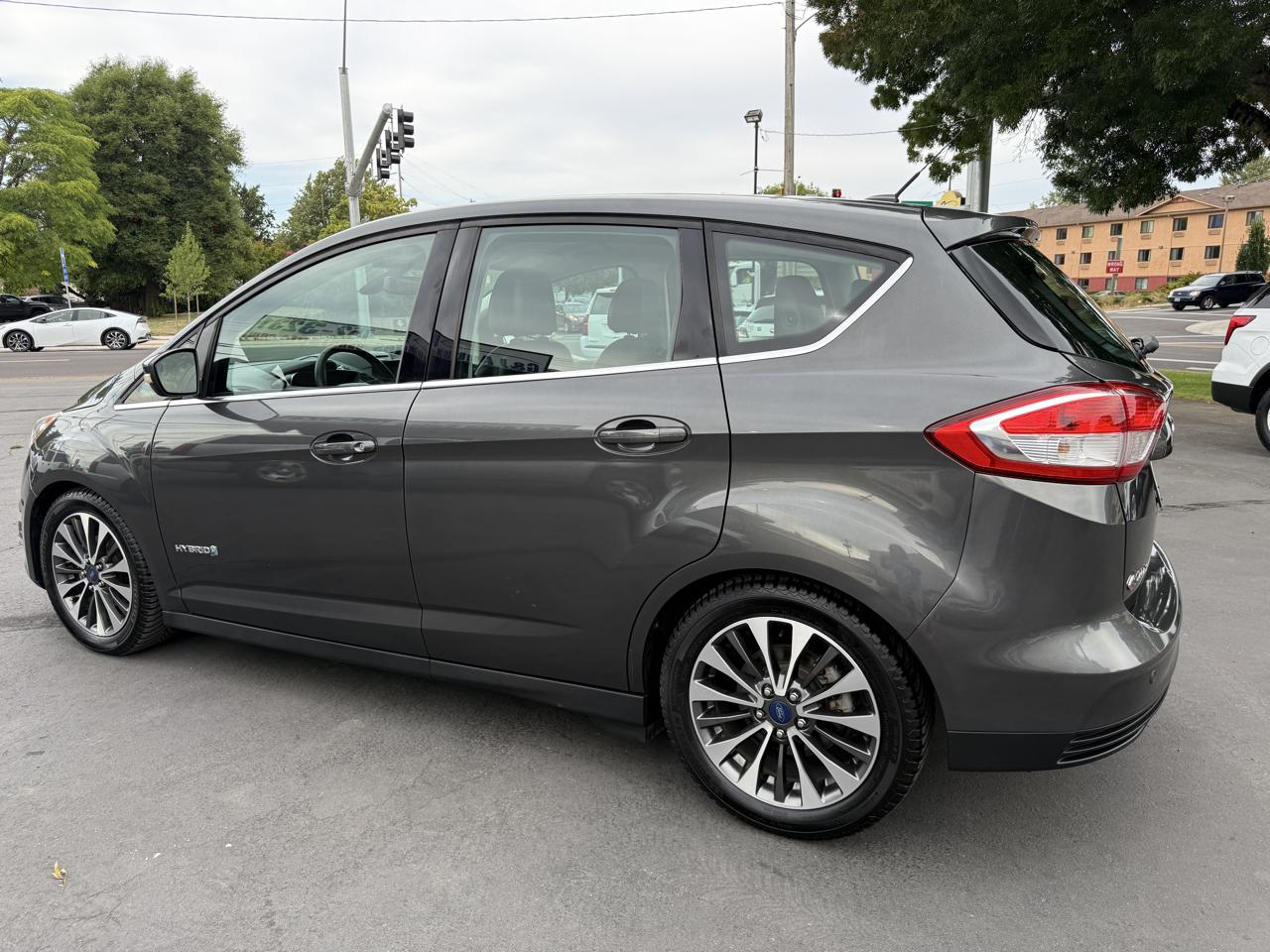 Ford C-Max Hybrid Titanium FWD 2017