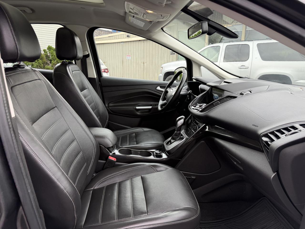 Ford C-Max Hybrid Titanium FWD 2017