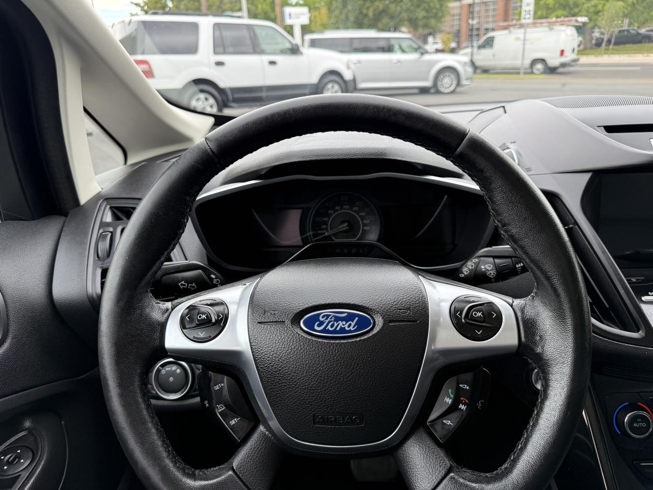 Ford C-Max Hybrid Titanium FWD 2017