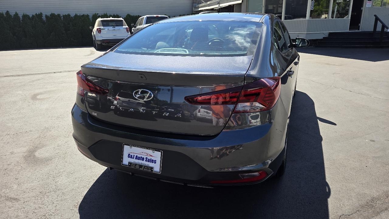 Hyundai Elantra SE 2020