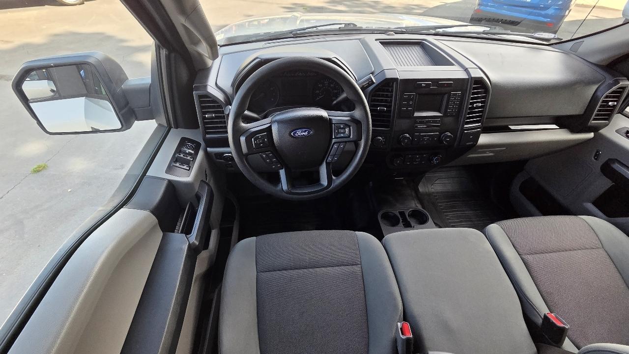 Ford F-150 XL 4WD SuperCrew 5.5' Box 2017