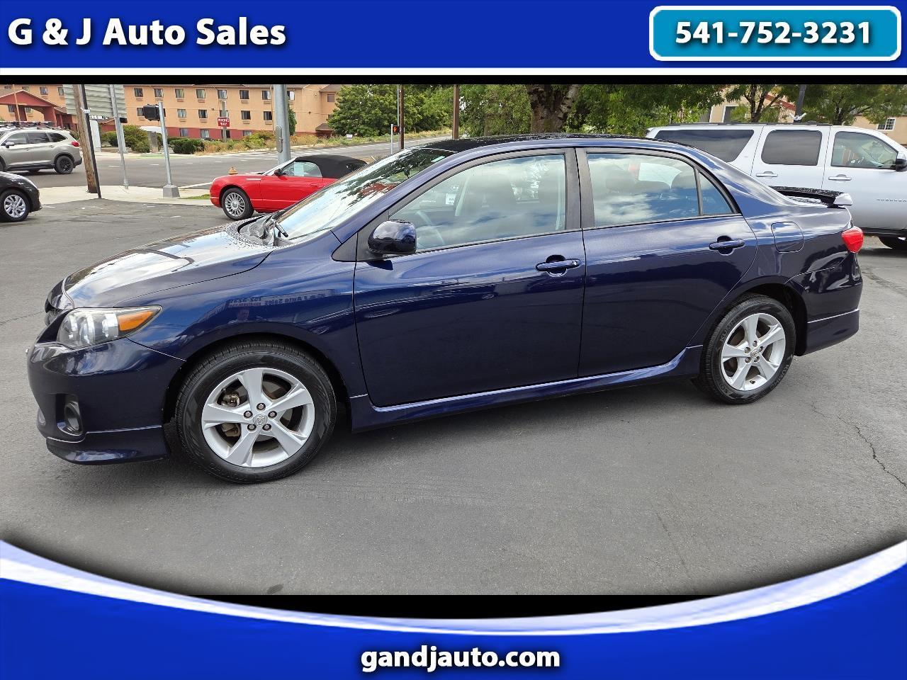 Toyota Corolla S 2011