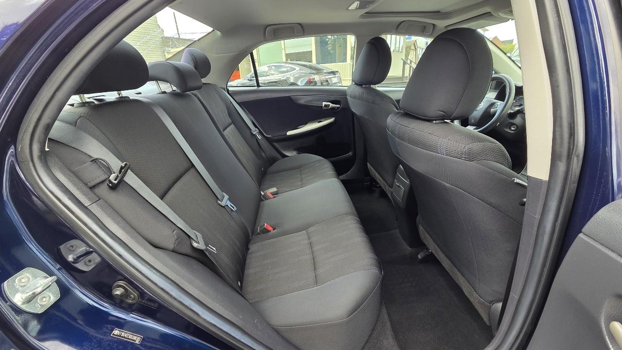 Toyota Corolla S 2011