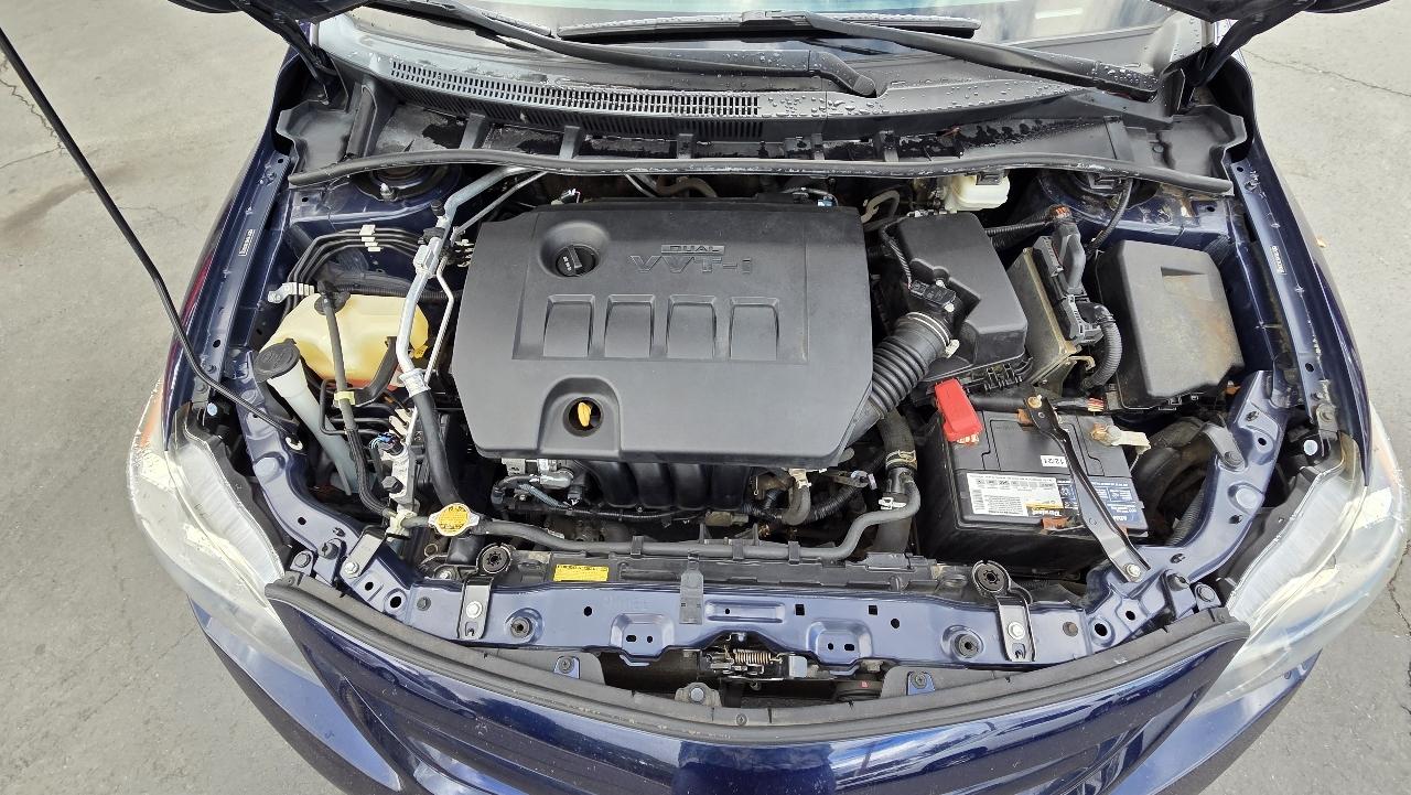 Toyota Corolla S 2011