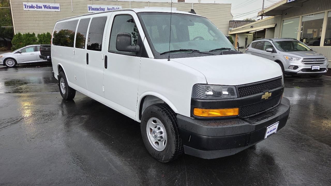 Chevrolet Express Passenger  2020