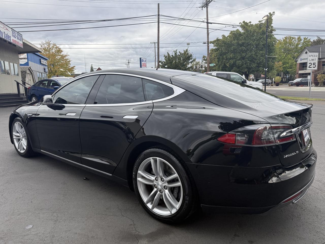 Tesla Model S 70 2015