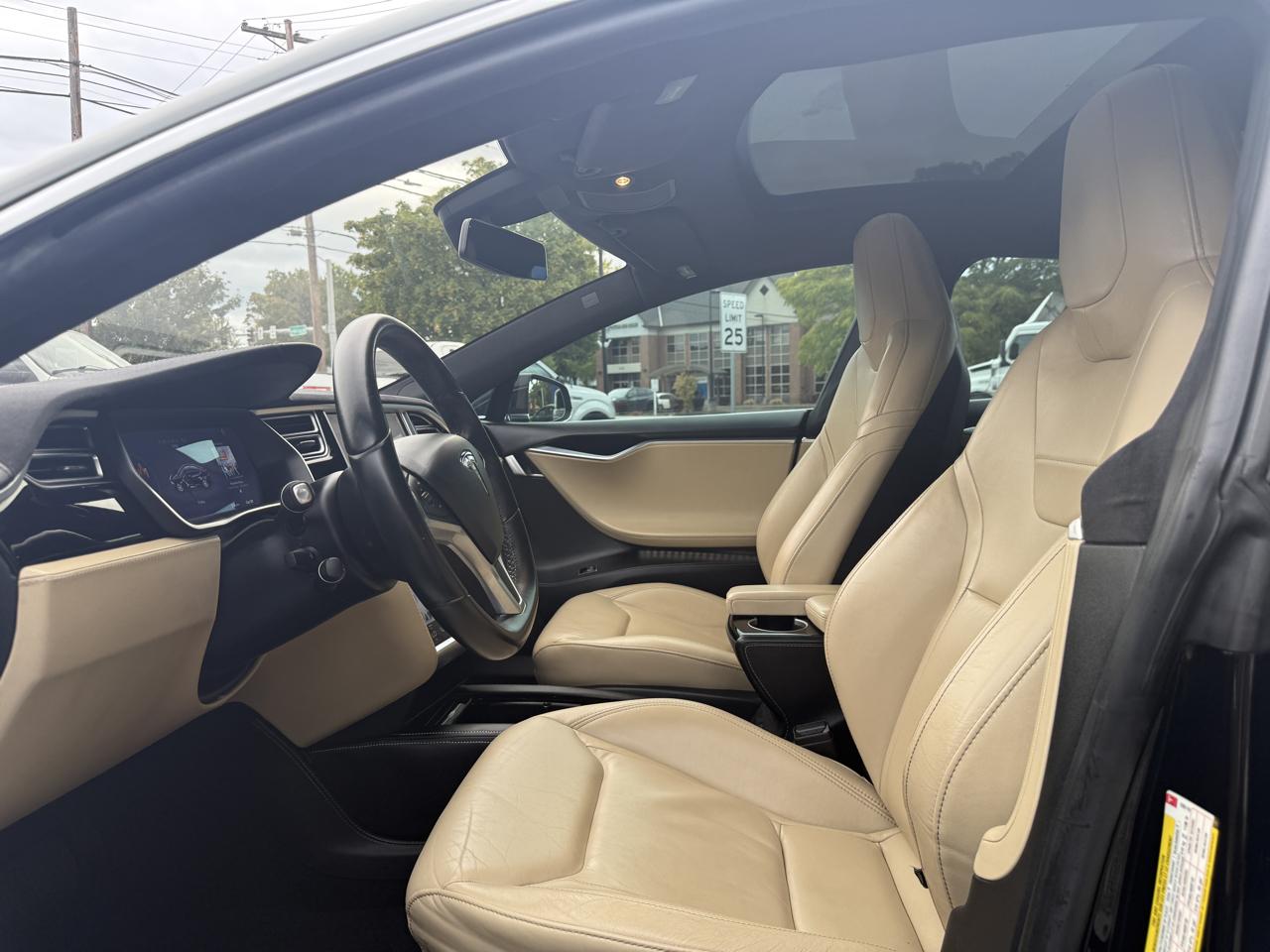 Tesla Model S 70 2015