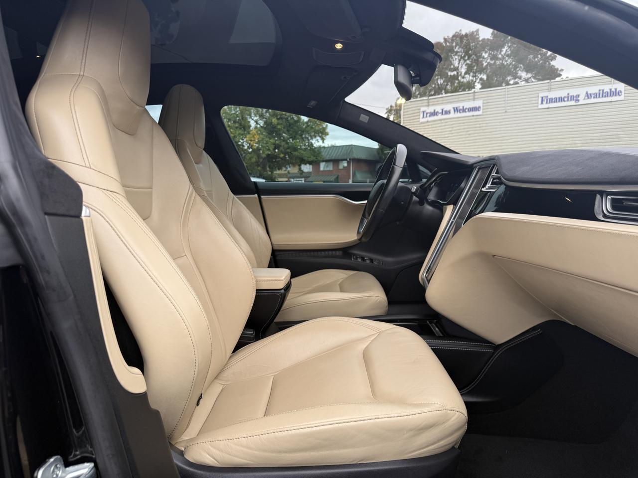 Tesla Model S 70 2015