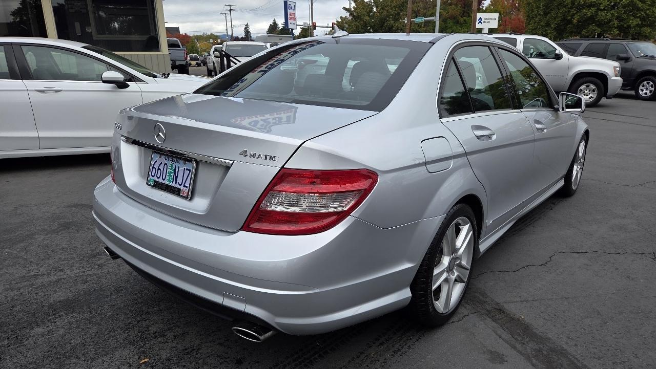 Mercedes-Benz C-Class  2011
