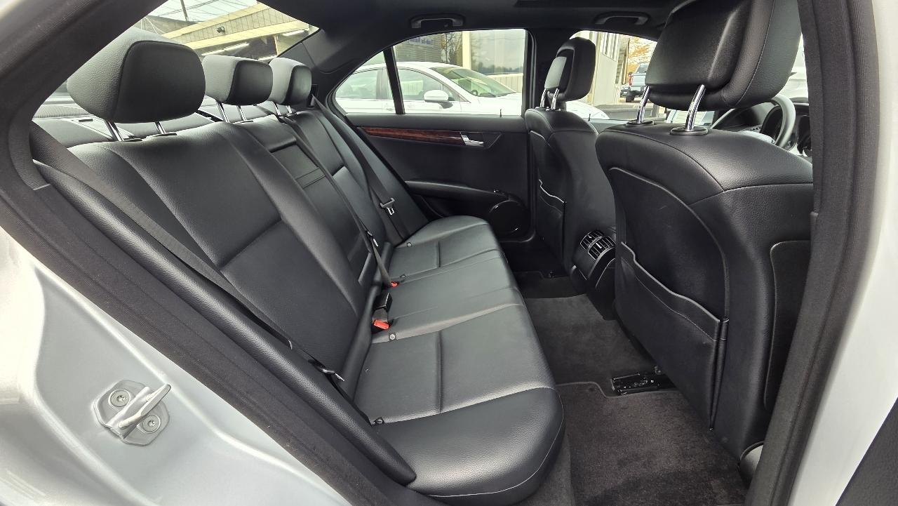 Mercedes-Benz C-Class  2011