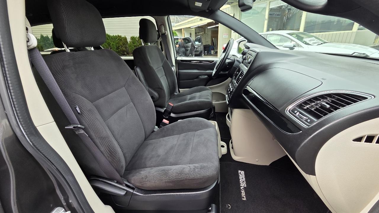 Dodge Grand Caravan SE Plus 2016