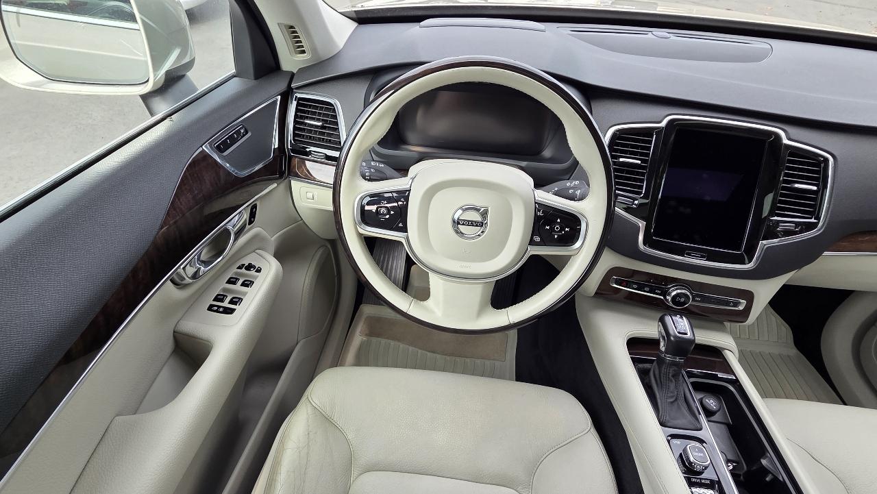 Volvo XC90  2016