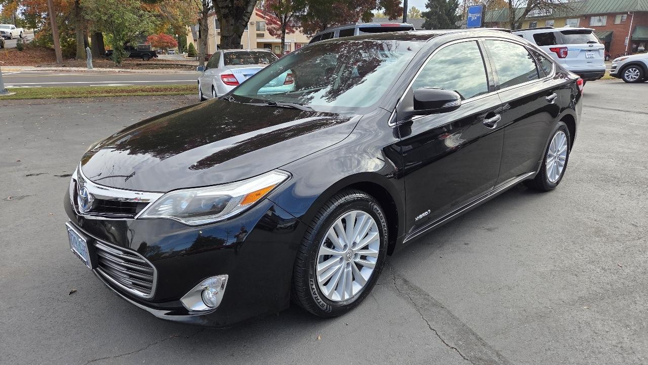 Toyota Avalon Hybrid Limited 2013