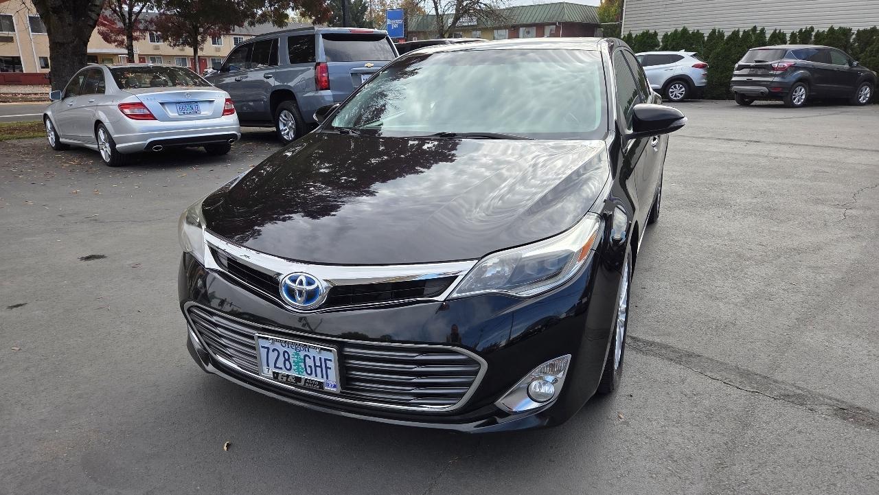 Toyota Avalon Hybrid Limited 2013