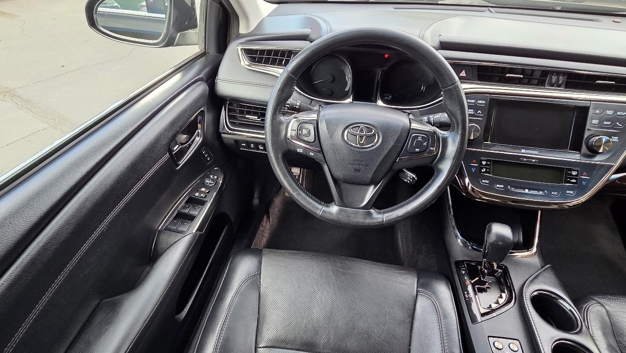 Toyota Avalon Hybrid Limited 2013