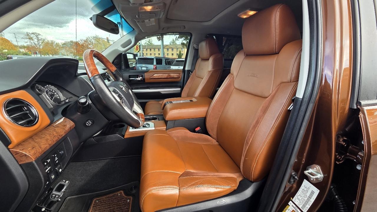 Toyota Tundra  2014