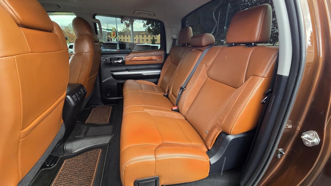 Toyota Tundra  2014