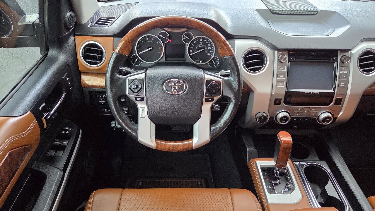 Toyota Tundra  2014
