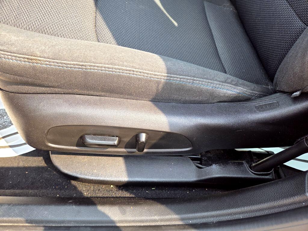 Chevrolet Cruze LT Auto Hatchback 2017