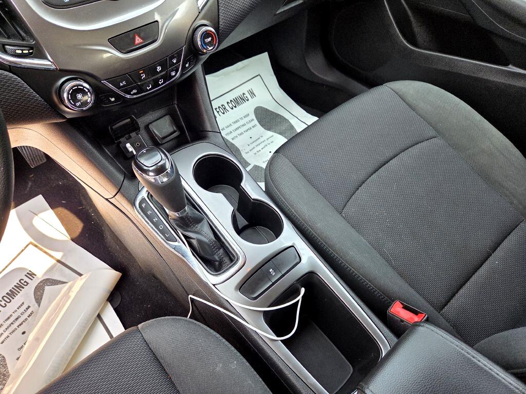 Chevrolet Cruze LT Auto Hatchback 2017