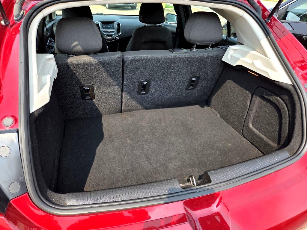 Chevrolet Cruze LT Auto Hatchback 2017