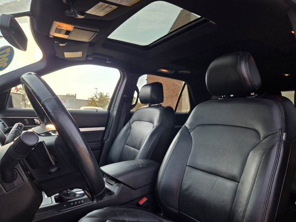 Ford Explorer XLT FWD 2017