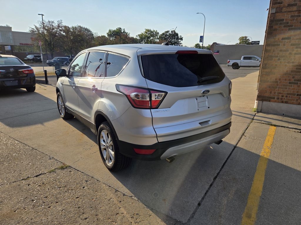 Ford Escape SE FWD 2017