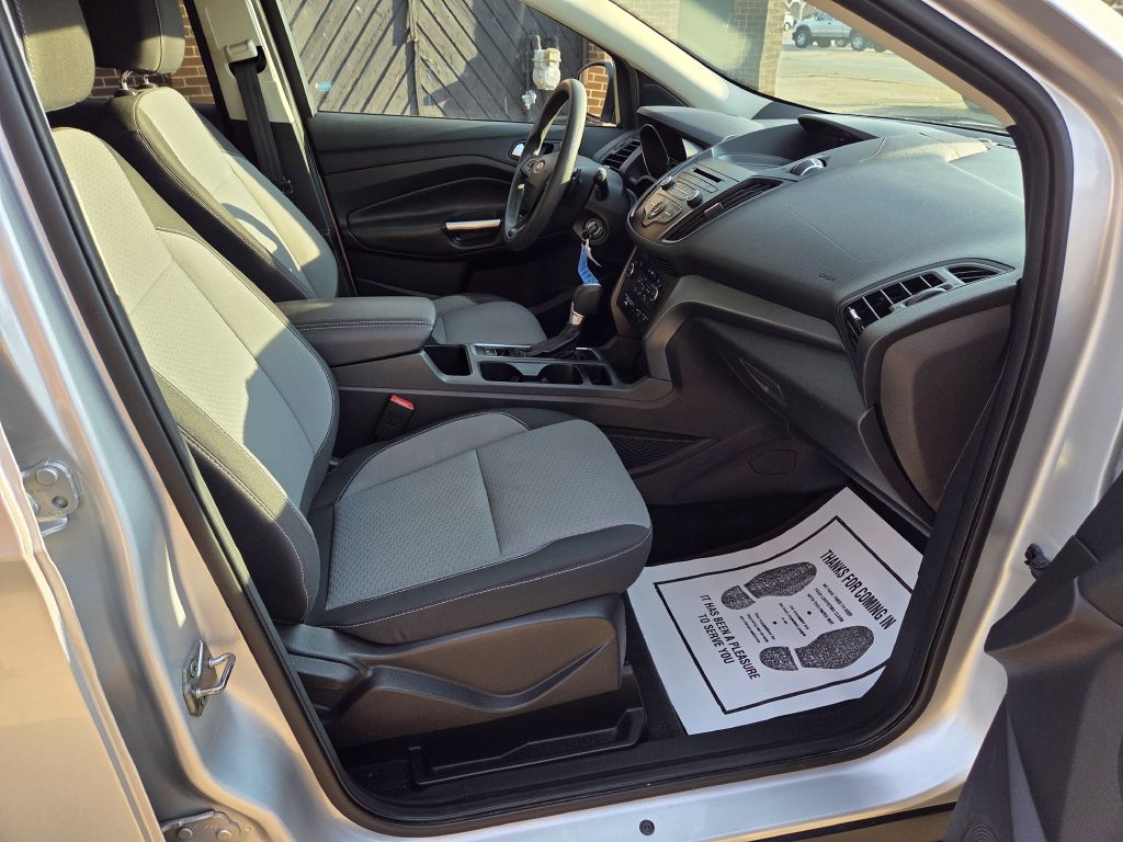 Ford Escape SE FWD 2017