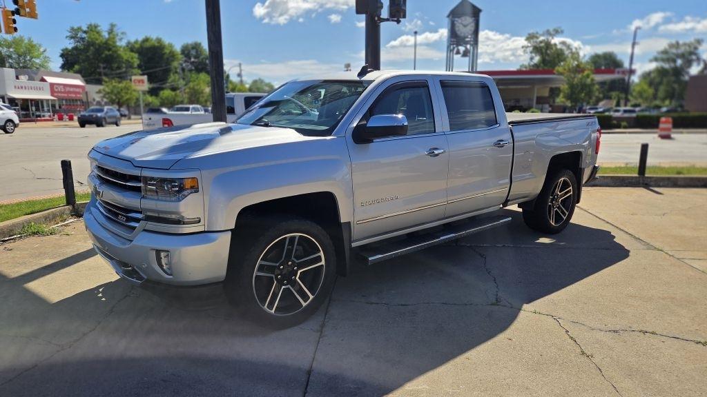 2017 Chevrolet Silverado 1500 LTZ Z71 Crew Cab 4WD