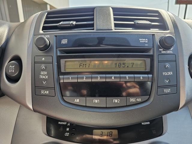 Toyota RAV4 4WD 4dr 4-cyl (Natl) 2007 Toyota RAV4 4WD 4dr 4-cyl (Natl) 2007