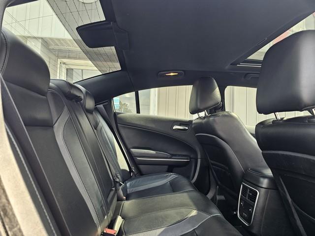 Dodge Charger SXT 4D Sedan 2022