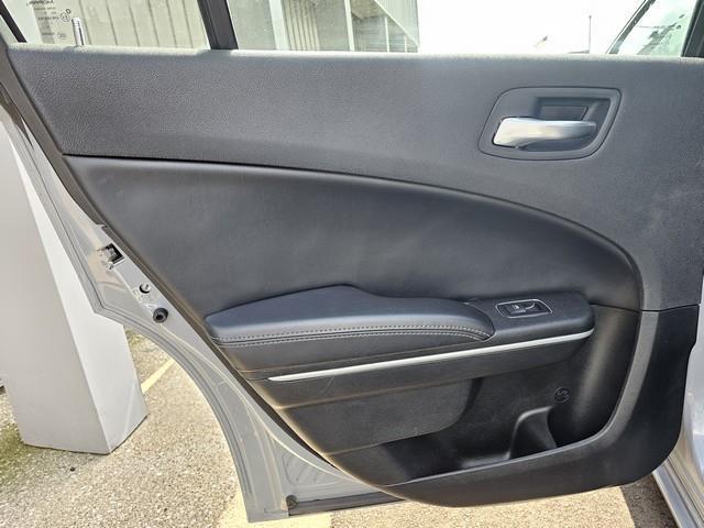 Dodge Charger SXT 4D Sedan 2022